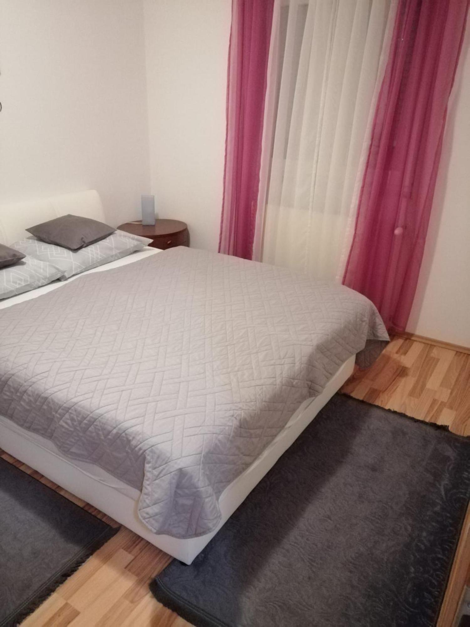 Apartman Trio Maksimir Zagreb Exterior photo